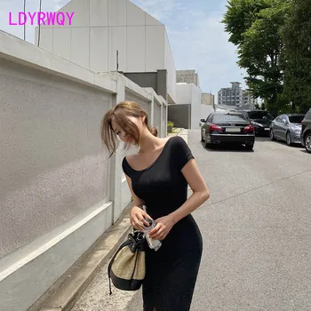 LDYRWQY 2021 лятото на корейското издание, ново, модерно сексуално темпераментное тънката рокля с къс ръкав и цепка отстрани, Офис Женски