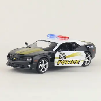  РМЗ Град Играчка за Леене Под Налягане Модел 1:36 Мащаба на Chevrolet Camaro Полицията Духовни Автомобил Образователна Колекция е Подарък за малко Дете